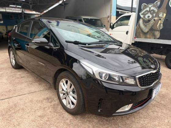 KIA CERATO 1.6 SX 16V FLEX 4P AUTOMÁTICO KIA CERATO 1.6 SX 16V FLEX 4P AUTOMÁTICO